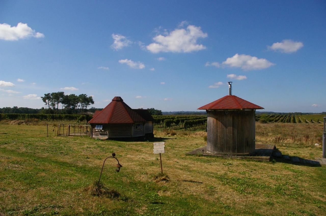 Village Privatise De Cabanes Insolites D'Ananda Ma Saint-Aubin-de-Lanquais エクステリア 写真